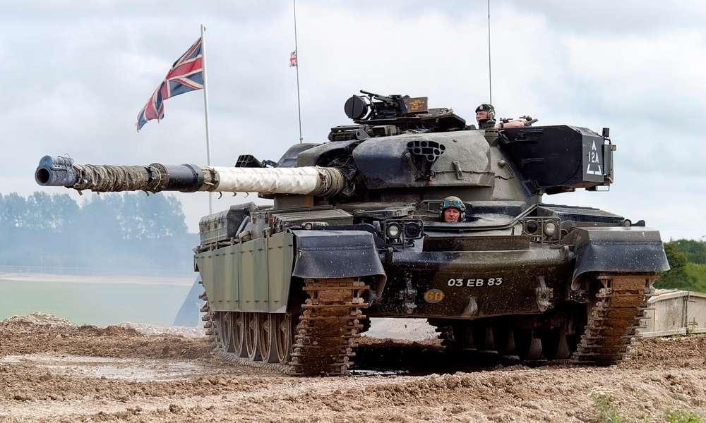 İngiltere savunma harcamaları hedefini öne çekmeyi değerlendiriyor