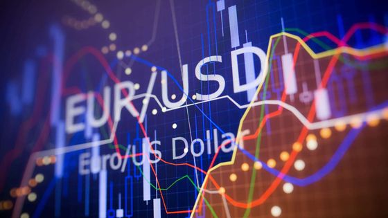 Danske Bank, euronun 12 ay içinde 1,25 dolara yükseleceğini öngörüyor