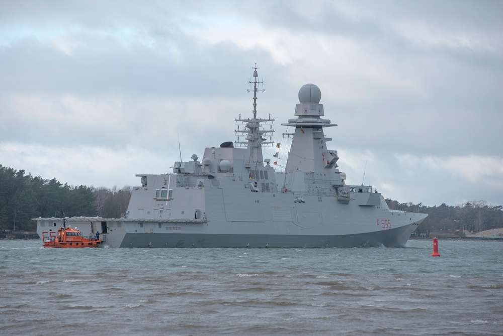 Yunanistan. İtalya'dan fırkateynler satın almayı görüşüyor