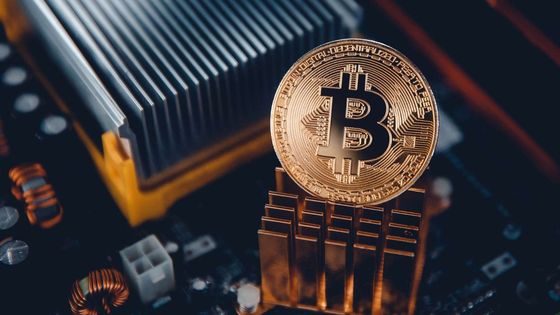 Bitcoin 70 bin doların üzerinde tutunamadı, 67 bin doların üzerinde kalmaya çalışıyor