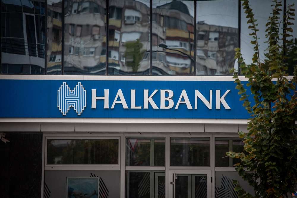 Halkbank hissesinde yukarı hareket yeni günde de devam ediyor