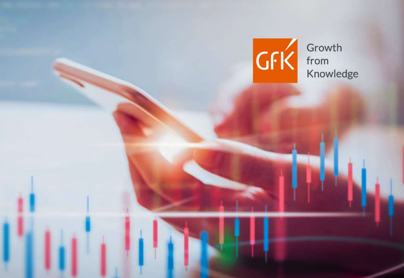 İngiltere’de tüketici güveni bir yılın en düşük seviyesine geriledi