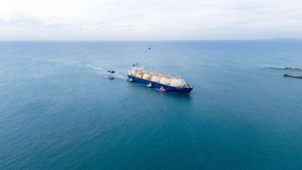 Hindistan’a giden sekizinci LPG tankeri Hürmüz Boğazı'ndan geçti