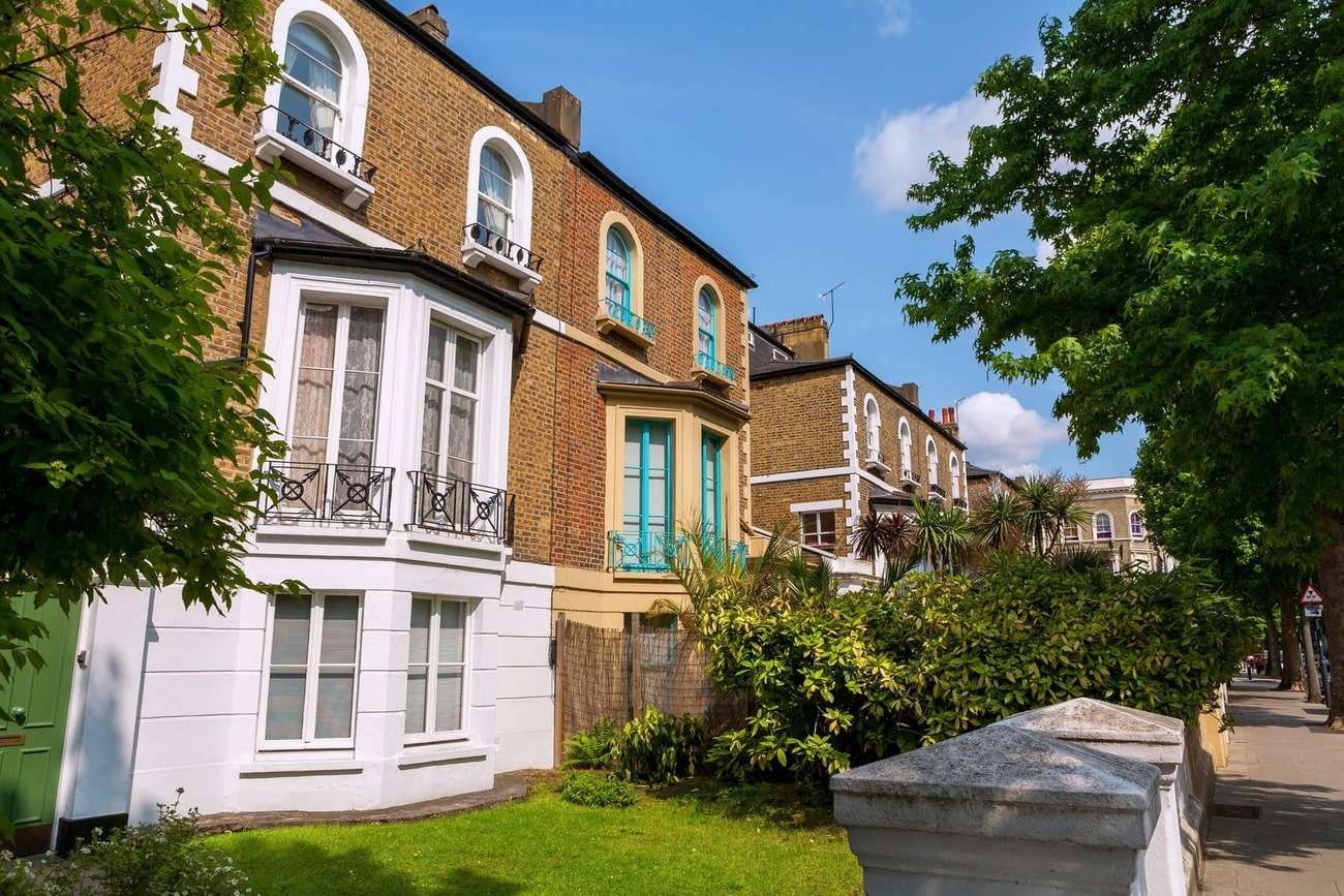 İngiltere'de konut talebi martta sert düştü