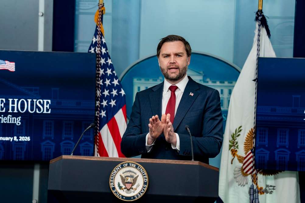 ABD Başkan Yardımcısı Vance, İran ile barış müzakereleri için Pakistan'a gidiyor