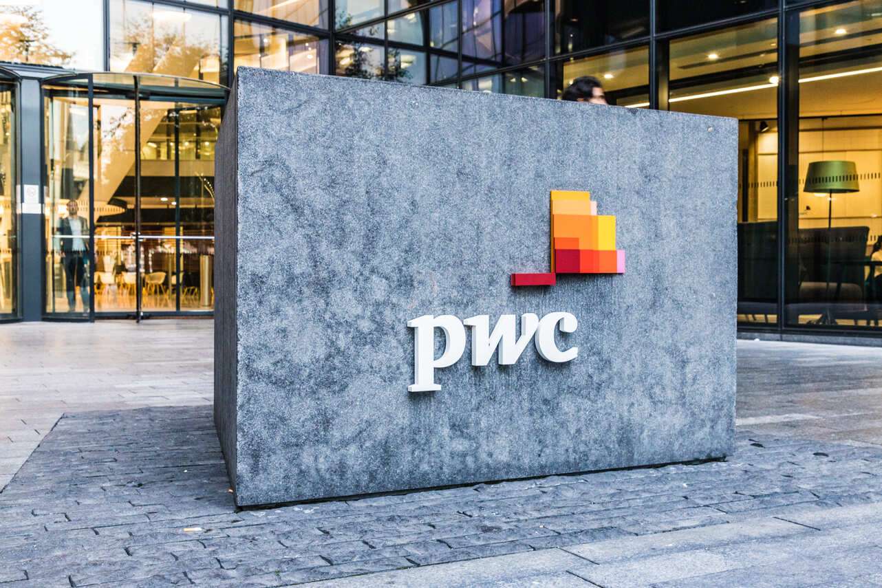 PwC küresel danışmanlık operasyonlarını yeniden yapılandırıyor