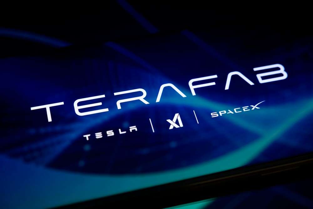 Elon Musk, Terafab projesi için çip ekipmanı tedarikçileriyle temasta