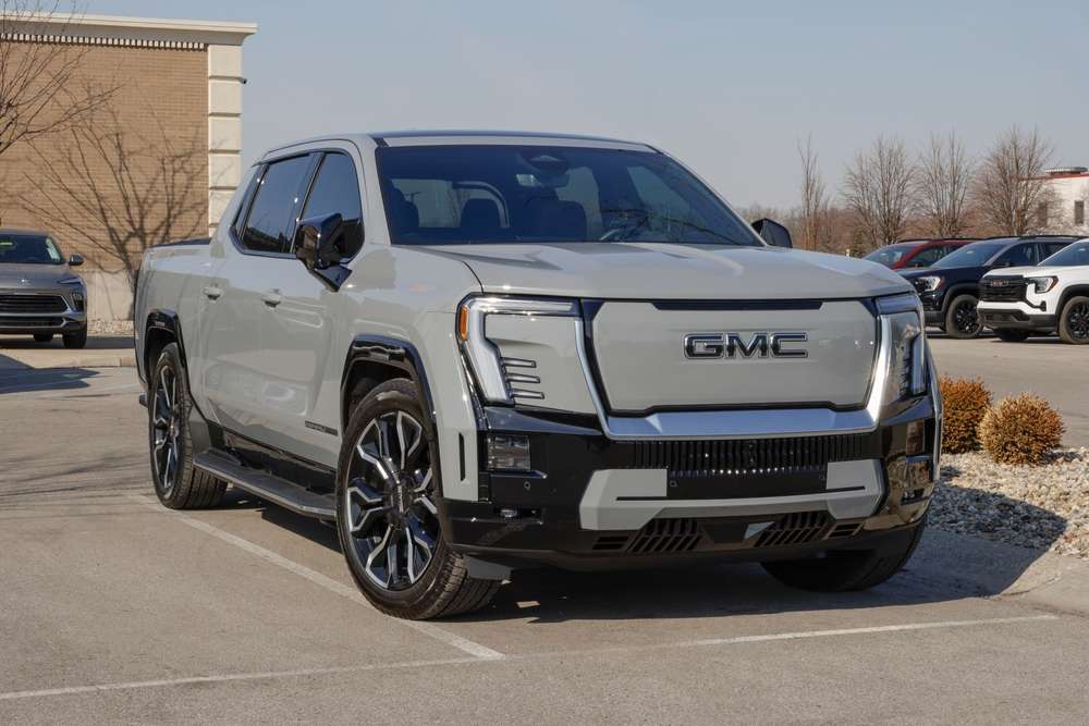 GM, yeni nesil elektrikli kamyonet programını süresiz erteledi