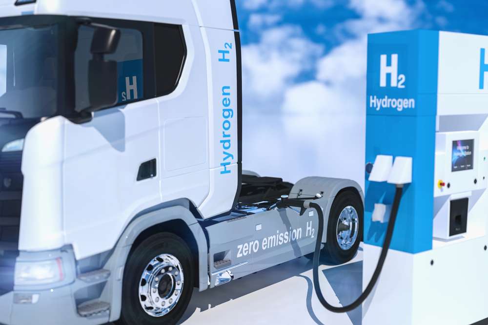 Daimler Truck hidrojende büyük potansiyel görüyor: 2040'a kadar 2 milyon kamyon üretmeyi hedefliyor
