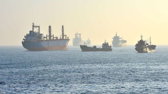 İran Hürmüz Boğazı'nda 45 tankeri kara listeye aldı