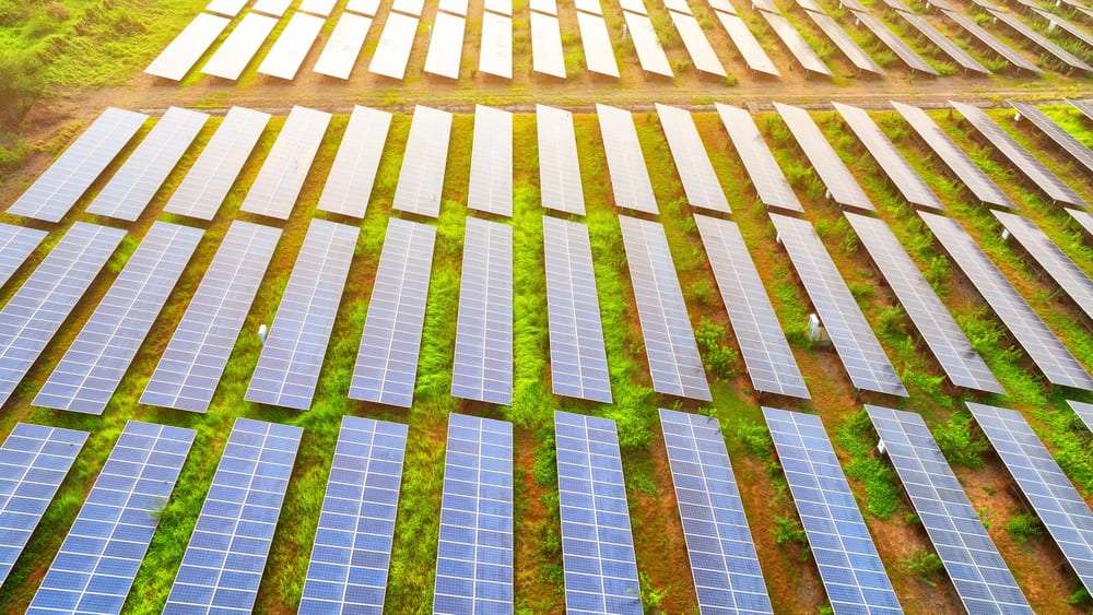 Çin'de güneş enerjisi kömürü geçti: Kurulu güçte ilk sıraya yükseldi