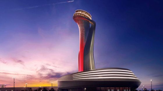 İstanbul Havalimanı, Avrupa'nın zirvesinde olmaya devam ediyor