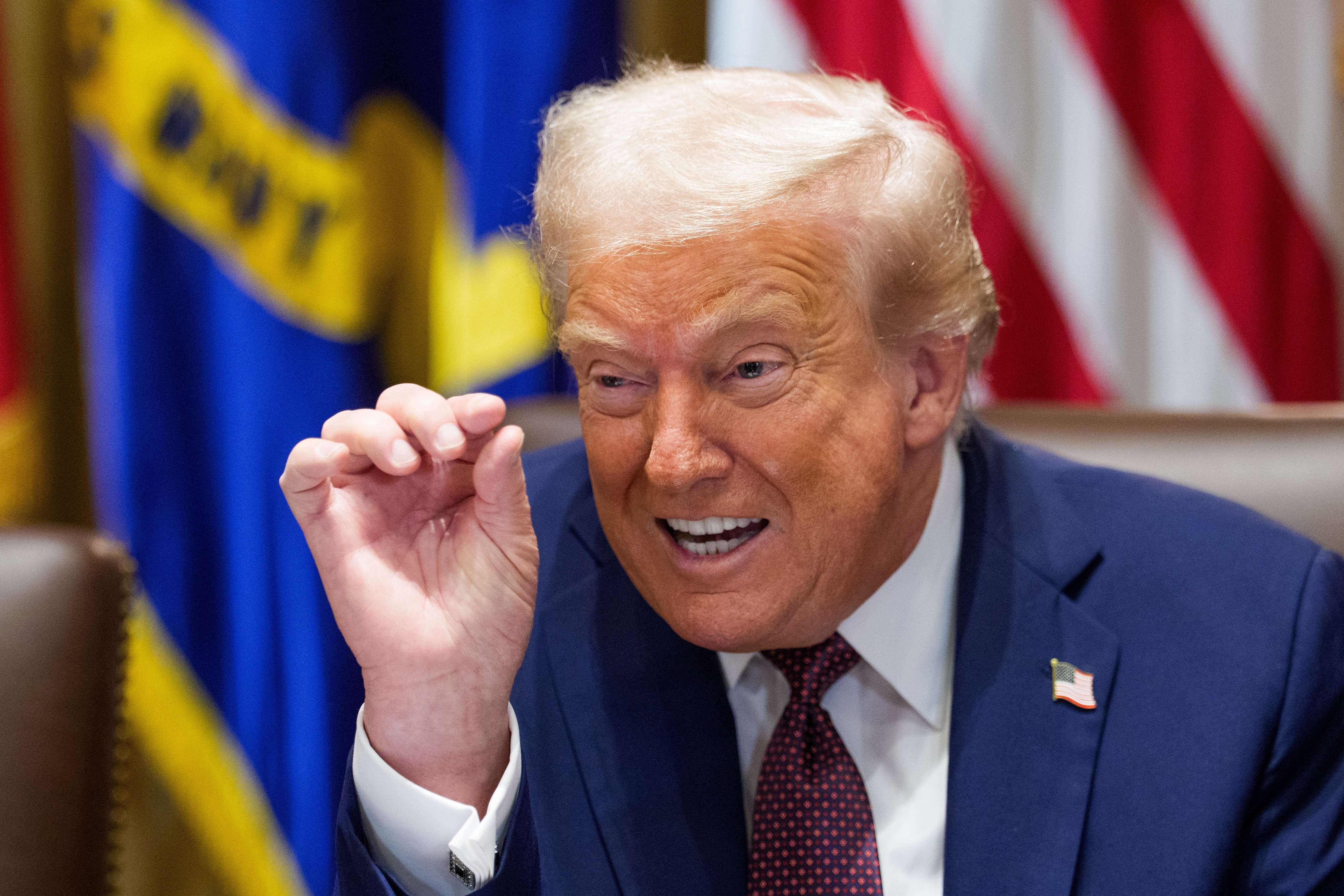 Trump'tan İran'a büyük tehdit