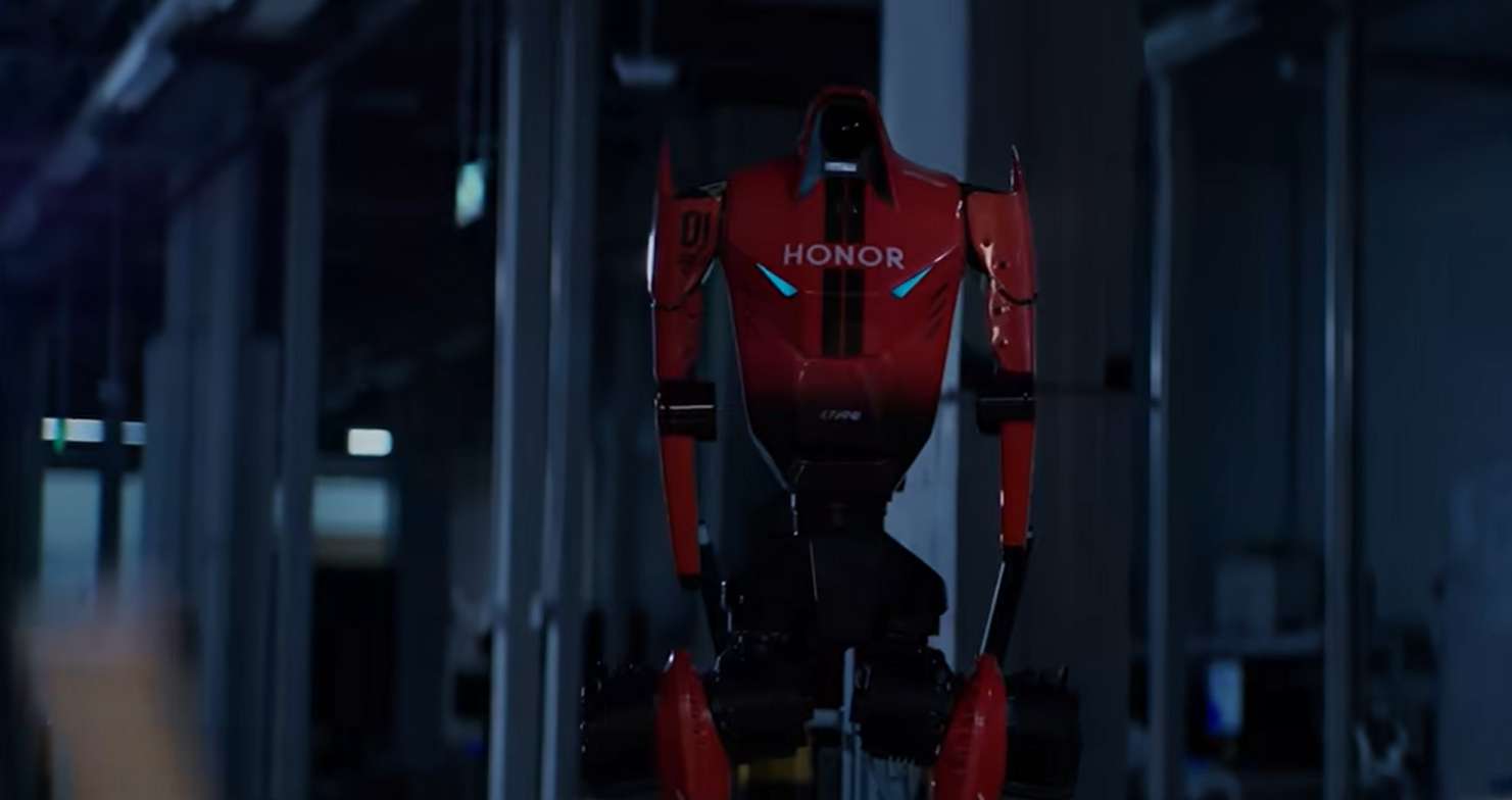 İnsansı robot Usain Bolt'un rekorunu geçti