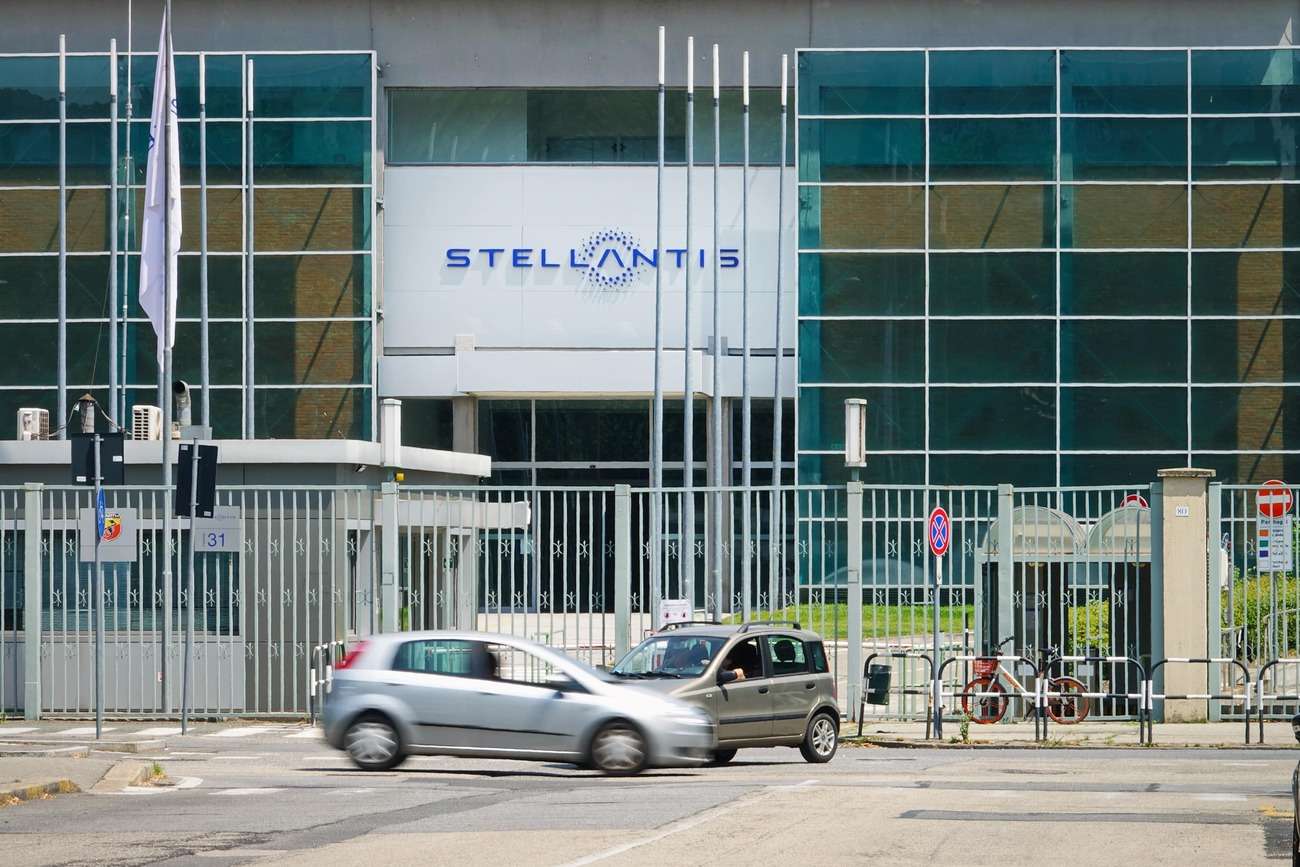 Stellantis'in ikinci çeyrek araç sevkiyatları yüzde 10 arttı