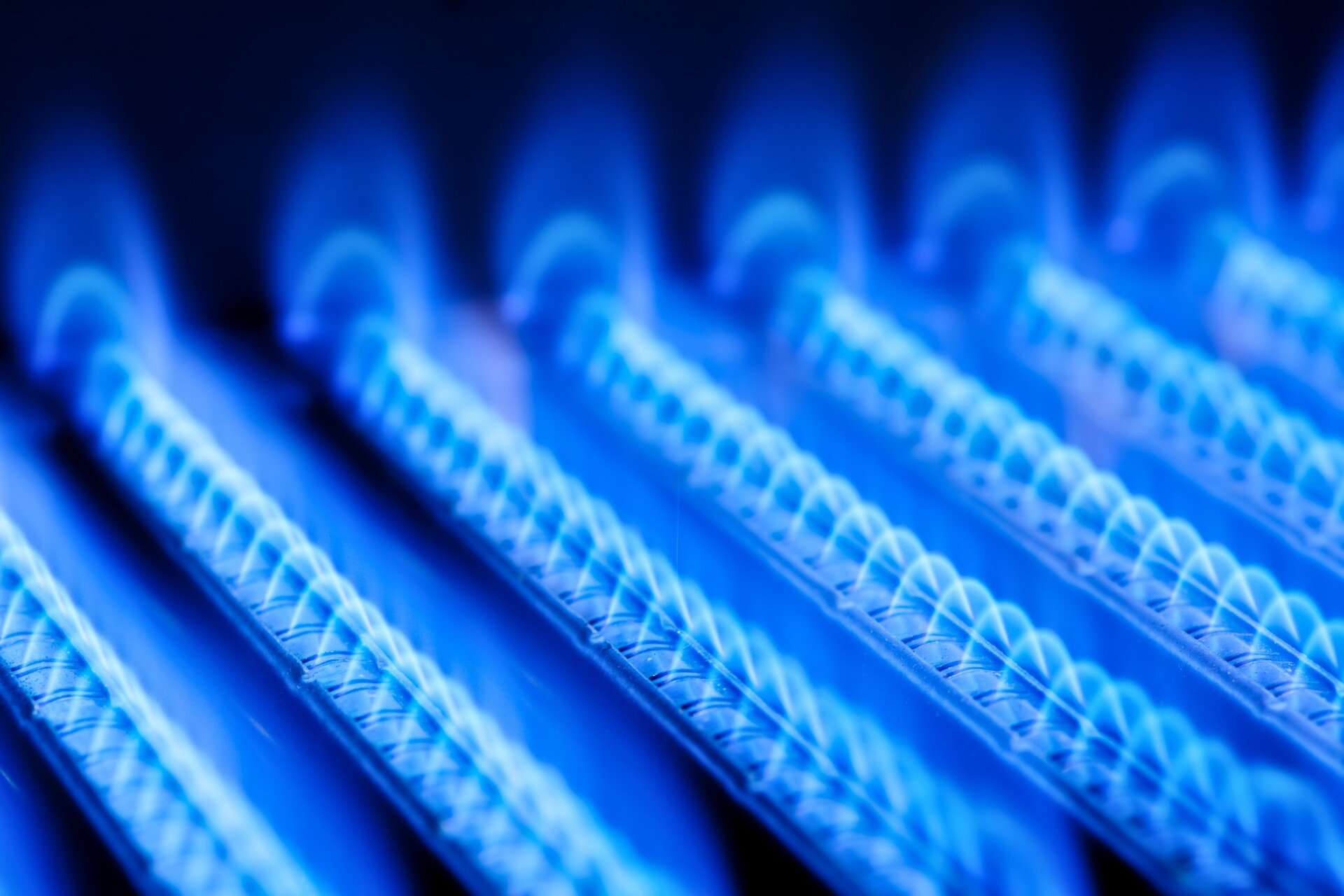 Yer altı depolarında gaz stoklarını artırmaya çalışan Avrupa'da fiyatlar yükseldi