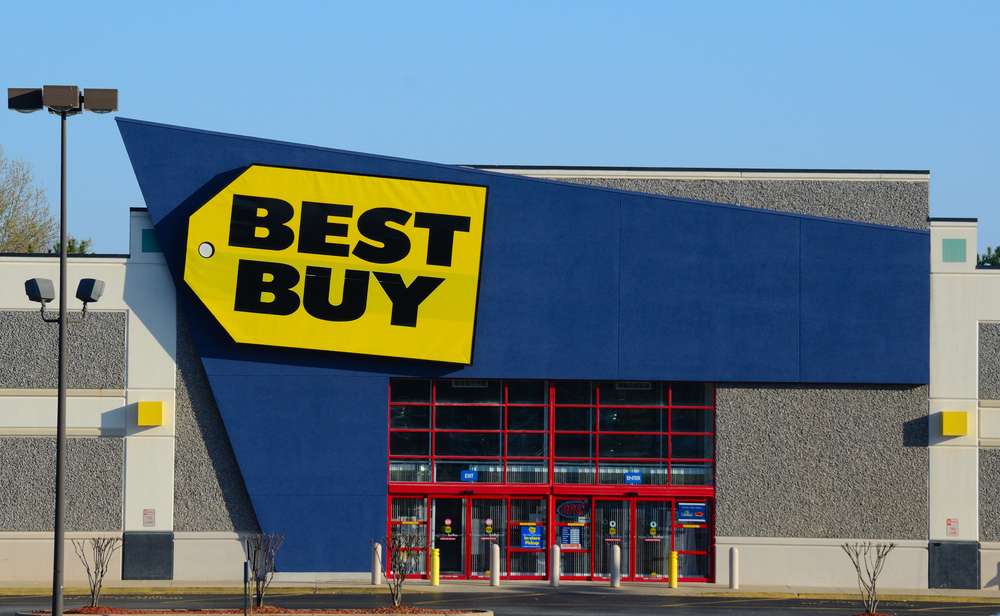 Best Buy yapay zeka destekli cihazlara güçle talep sonrası gelir ve kar tahminlerini yükseltti