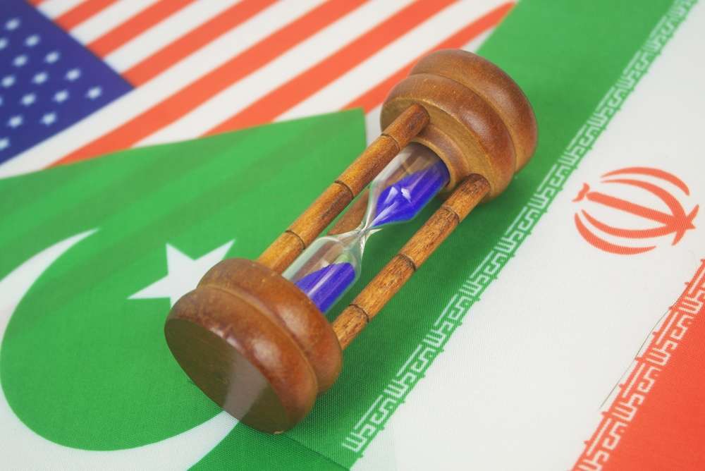 Pakistan İçişleri Bakanı Naqvi arabuluculuk temasları için Tahran'da