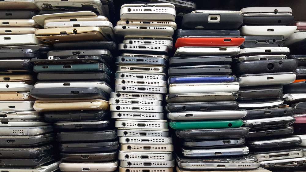Ucuz akıllı telefon pazarında büyük daralma kapıda: 2030'a kadar 230 milyon adetlik kayıp
