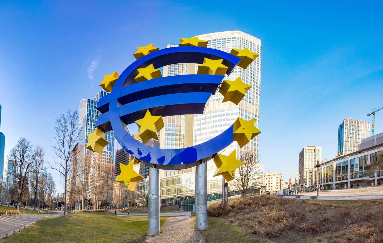 ECB üyesi Kazaks'tan enflasyon uyarısı: faiz fiyat baskılarını sınırlamak için araçlardan biri