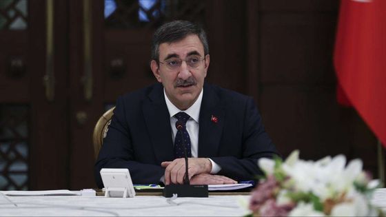 Cumhurbaşkanı Yardımcısı Yılmaz, 2027-2029 Dönemi Orta Vadeli Program'ı açıkladı