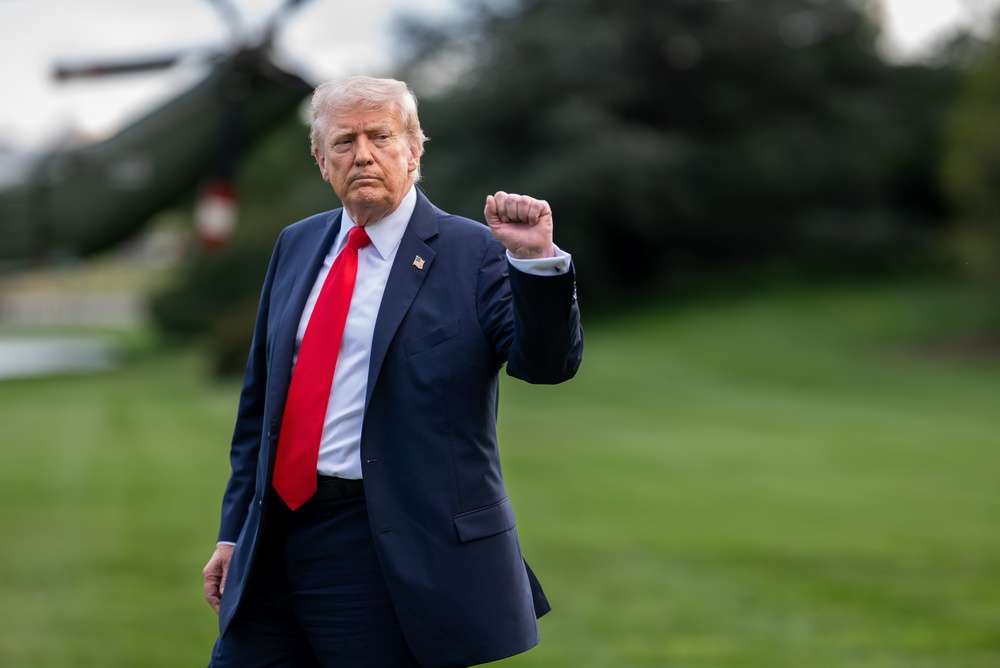 Trump: İran'a karşı iki hafta içinde tam zafer ilan edeceğiz