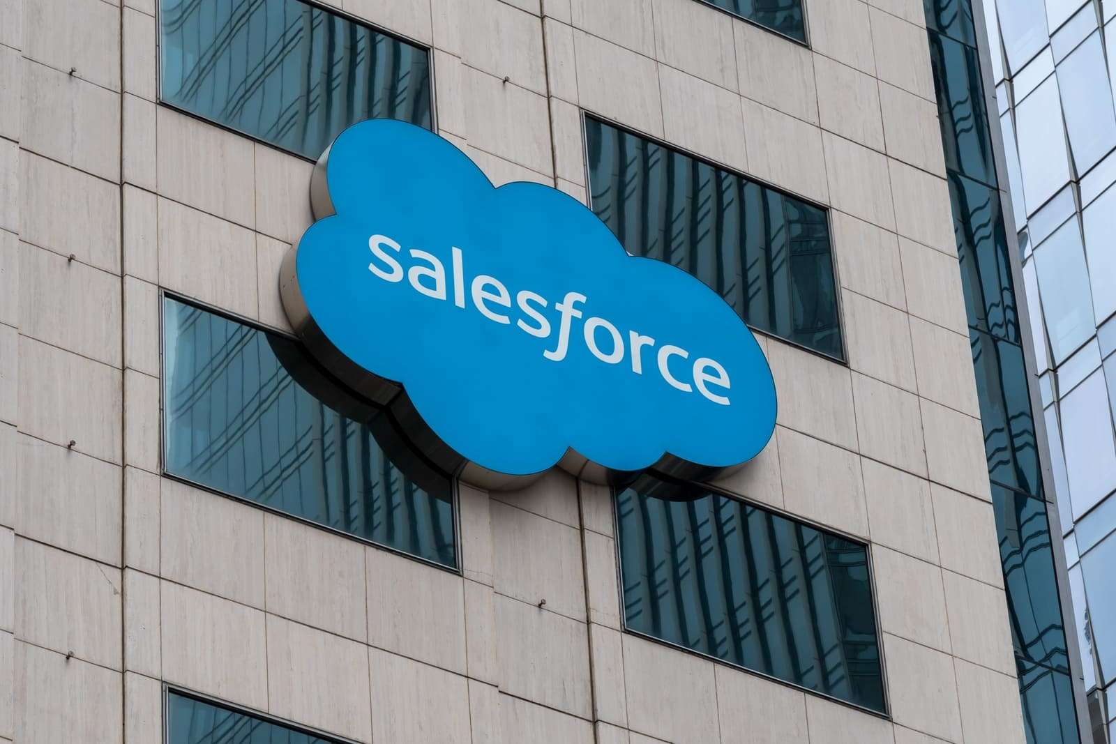 Salesforce ve Anthropic'ten yeni yapay zeka hamlesi: "Claudeforce" geliyor