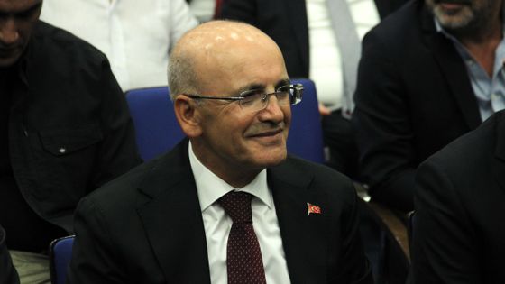 Şimşek: Mazot fiyatlarında küresel arz baskısı sürüyor