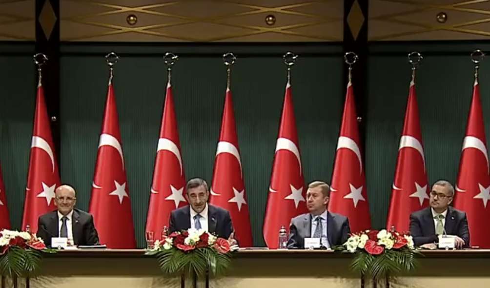 OVP'de 2027-2029 yol haritası açıklandı: Enflasyonda tek hane, büyümede yüzde 5 hedefi