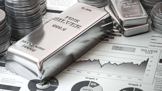 Citi gümüşte 6-12 aylık hedefini 90 dolar hedefini korudu