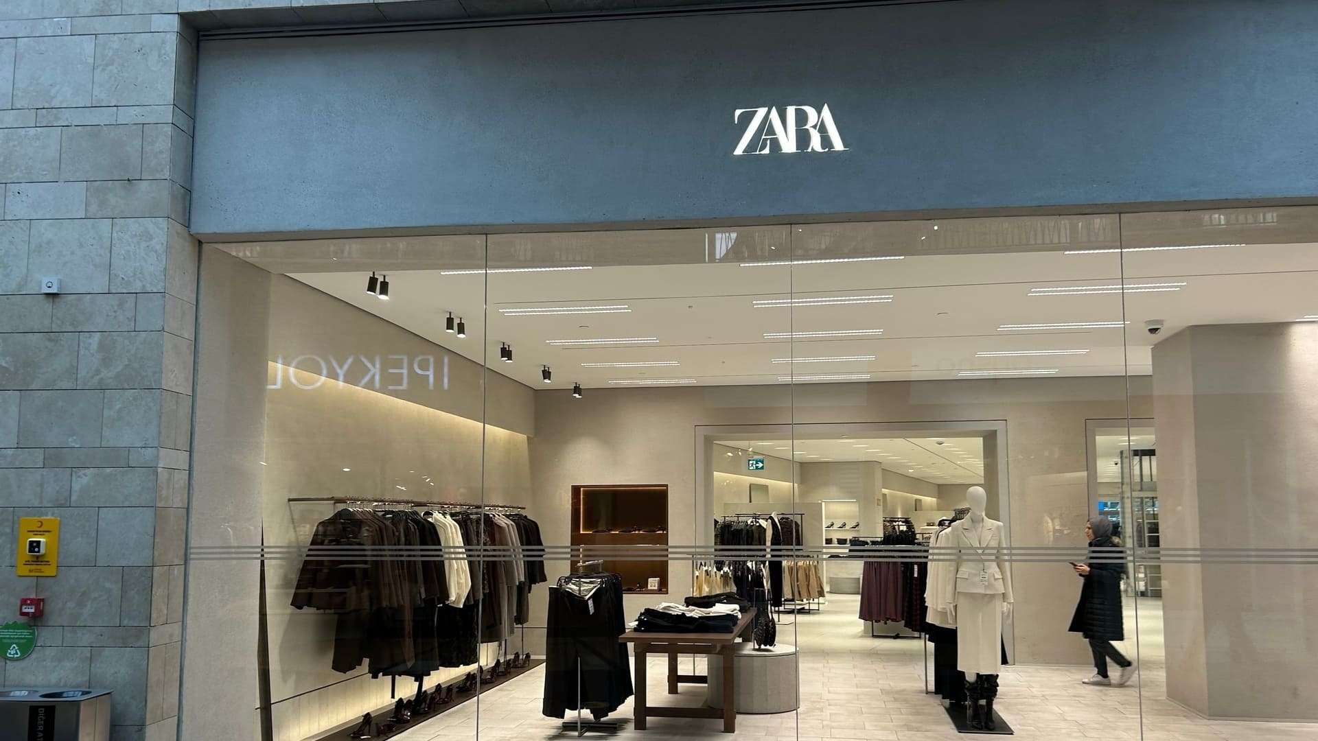 Zara'nın sahibi Inditex'in satışları beklentileri aştı