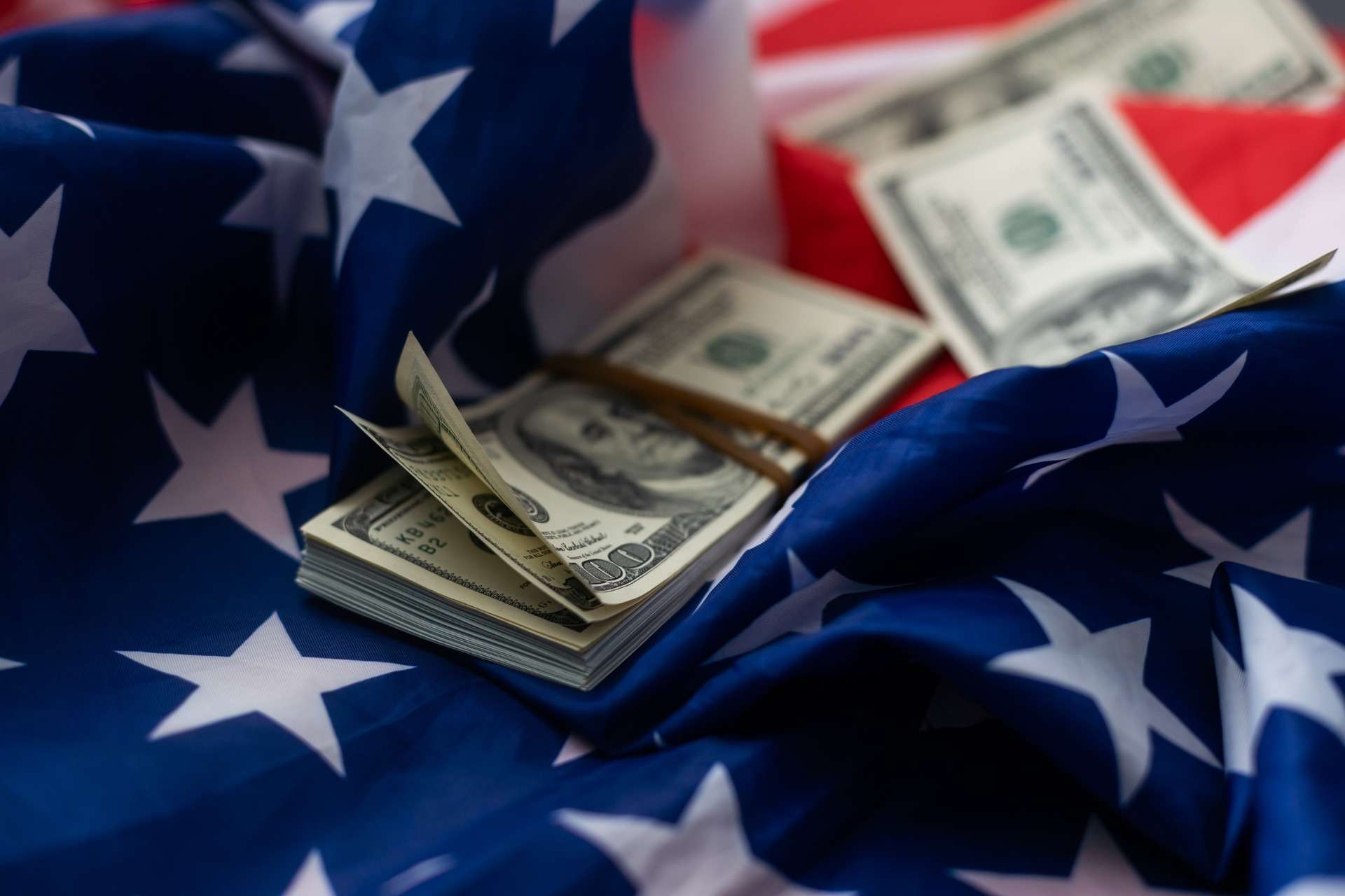 Dolar PCE verisi öncesi hafif yükseldi: Gözler Warsh'ın Jackson Hole mesajlarında