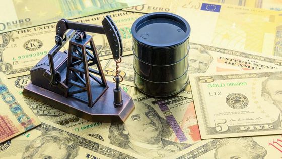 Fed Başkanı Warsh: Petrol fiyatlarındaki yükseliş enflasyon beklentilerini etkiliyor