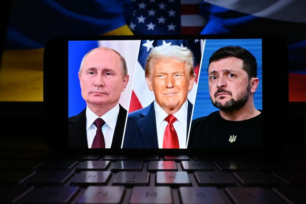 Trump'tan Zelenskiy'e: Savaşı bitirmek için başka bir müzakereci bulmalı
