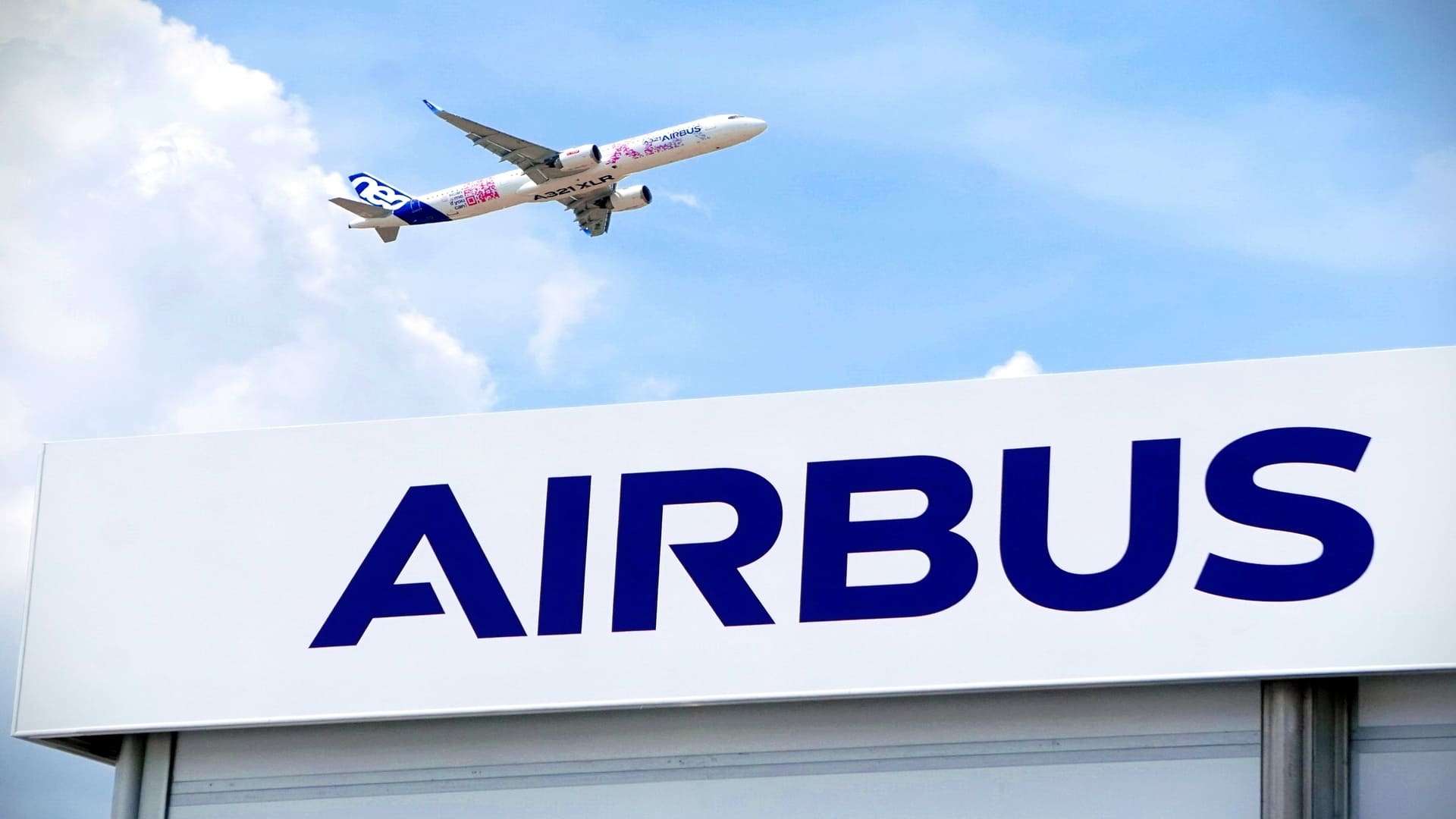 Airbus Çin'de ikinci A320 hattından ilk teslimatı yaptı