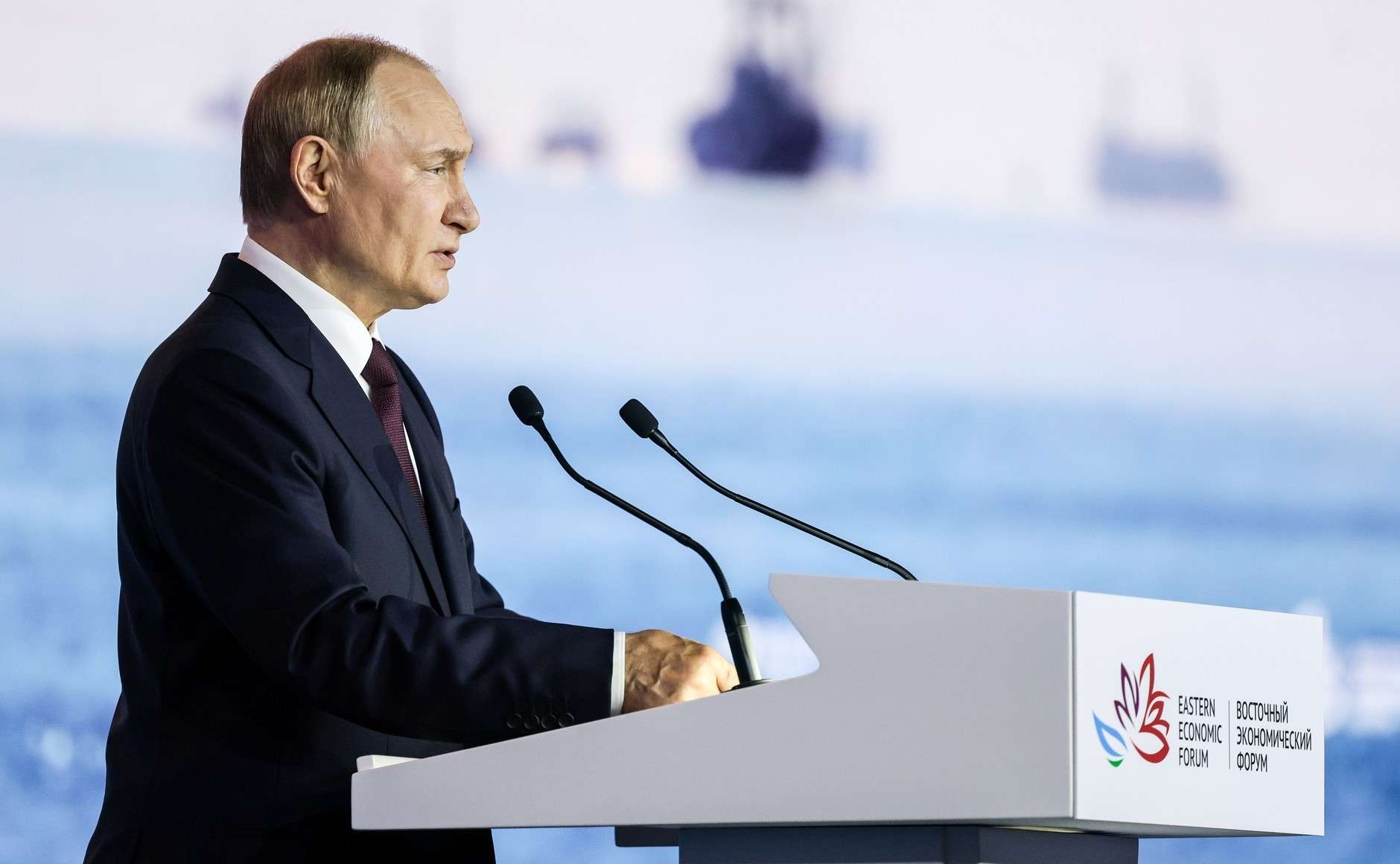 Putin'den Rus gazını küresel piyasadan dışlamaya çalışan ülkelere uyarı