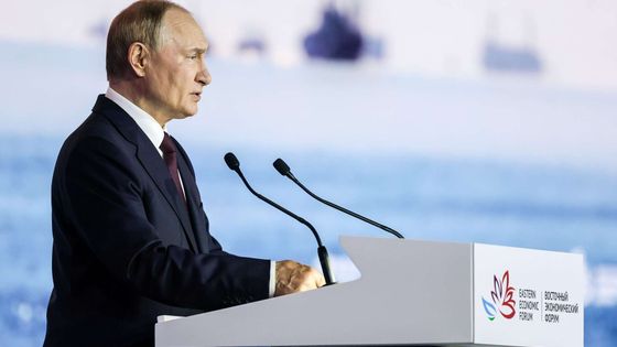 Putin'den Rus gazını küresel piyasadan dışlamaya çalışan ülkelere uyarı