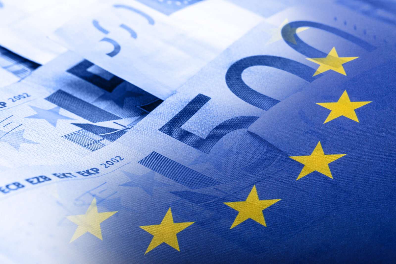 Euro Bölgesi'nde para arzı hızlandı, şirket kredilerinde büyüme yavaşladı