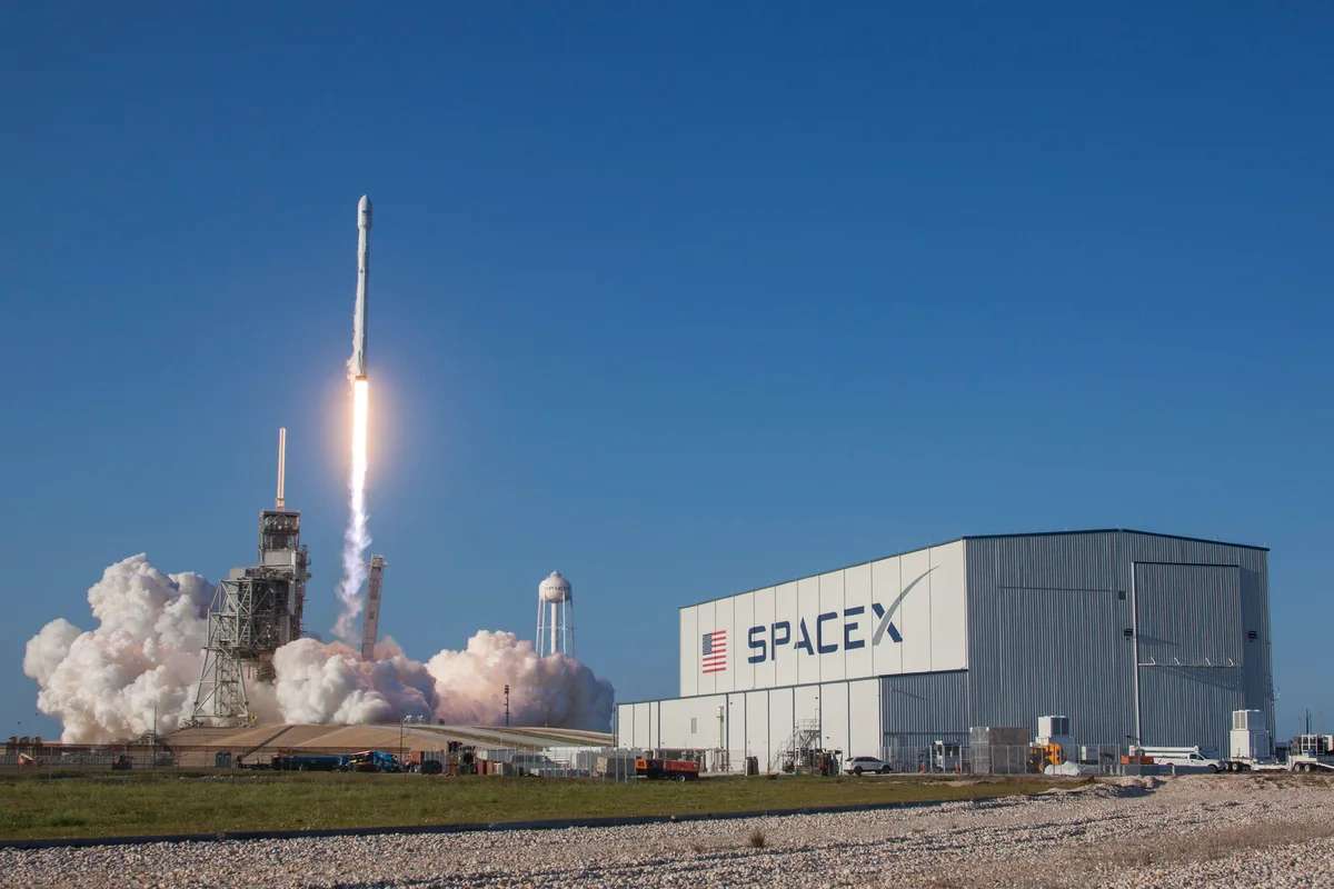 SpaceX dev roketi Starship’in 13. test uçuşunu gerçekleştirdi
