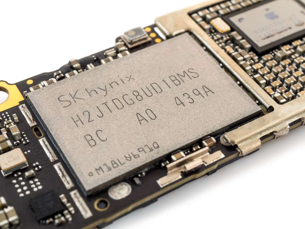 SK HYnix, Samsung'u geride bıraktı
