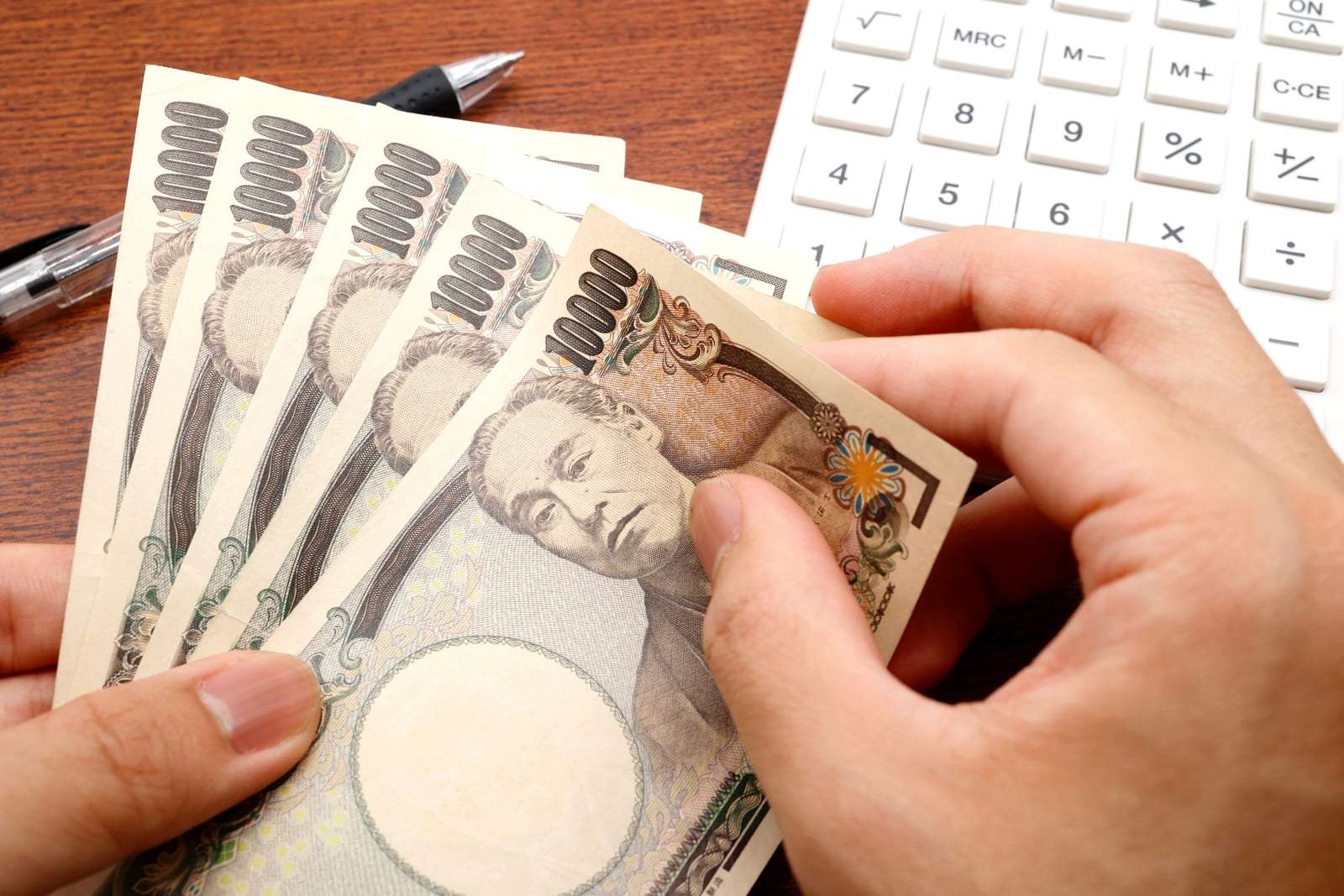 Japonya, devlet emeklilik fonlarının varlık dağılımını şimdilik değiştirmeyecek
