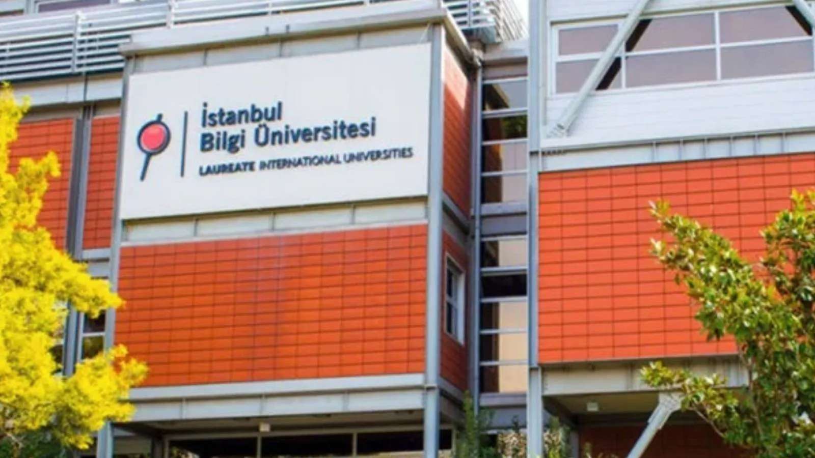 Bilgi Üniversitesi'nin kapatılması kararı geri çekildi