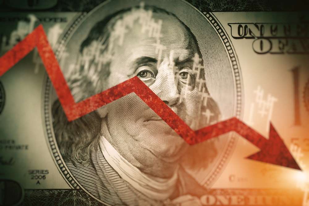 Dolar, Fed'den faiz artırım beklentilerindeki zayıflamayla geriledi