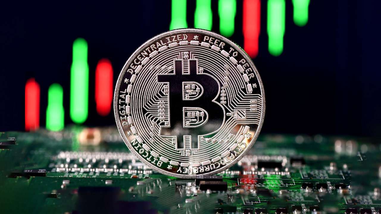 Bitcoin'de 2027 hedefi 150 bin dolar