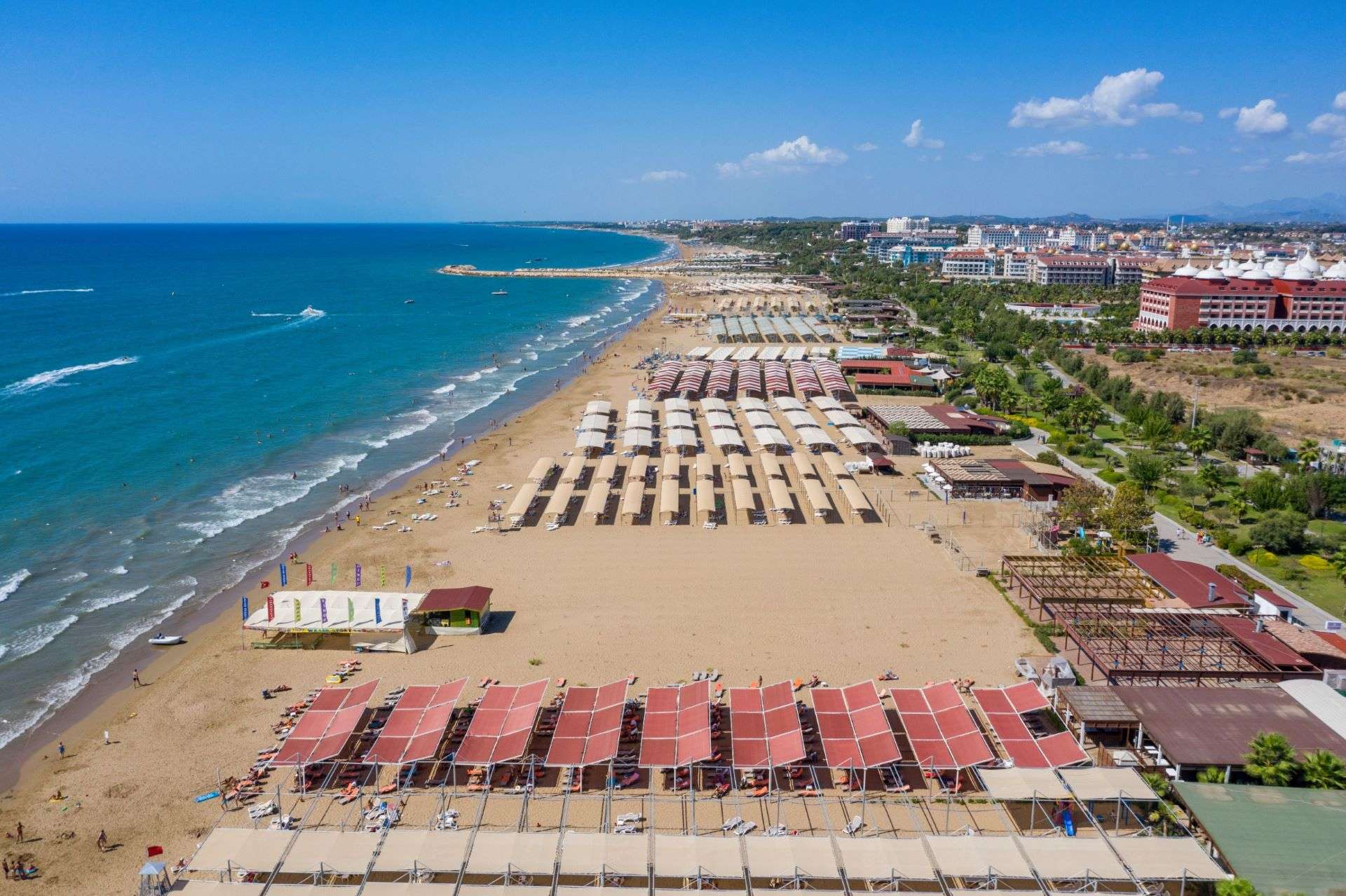 Rus basınına göre Antalya'da turizm sezonunu Ruslar kurtardı