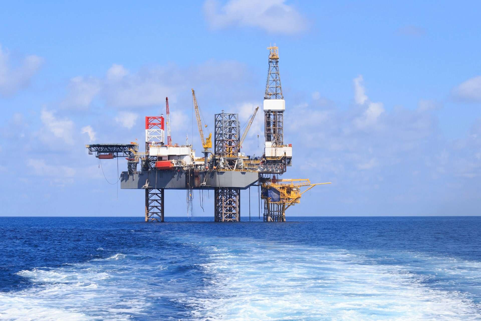 Chevron, Yunanistan açıklarındaki arama sahasını alıyor