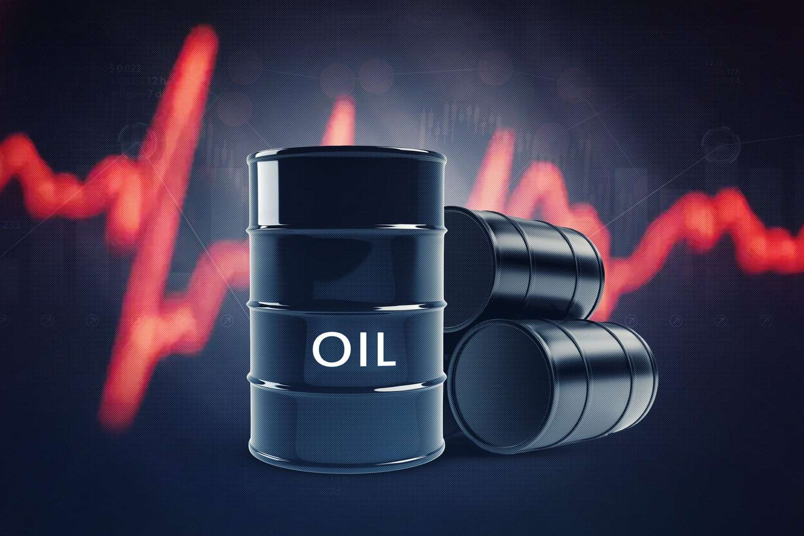 Petrol fiyatları G7'nin rezerv hamlesi ve artan Orta Doğu ihracatıyla geriledi
